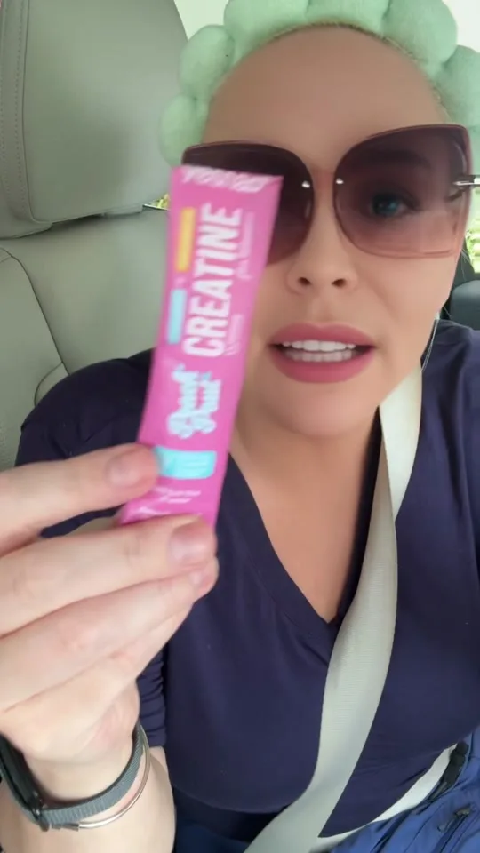 YESNAP Health Peach Pout Creatine for Women reviewed by Jamielee for JRockStarShop