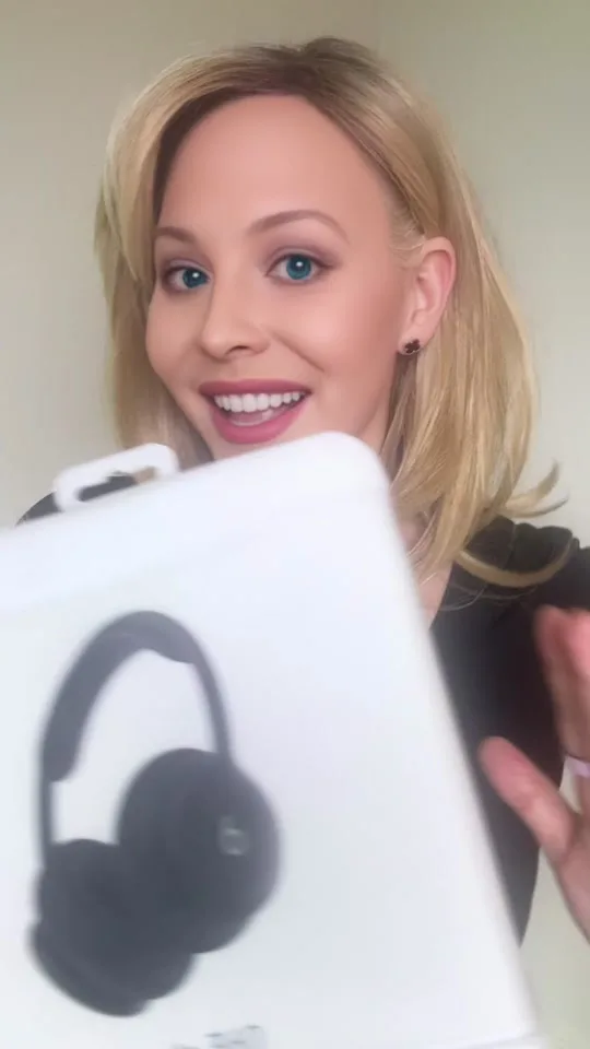 Beats by Dre Beats 360 Headphones reviewed by Jamielee for JRockStarShop